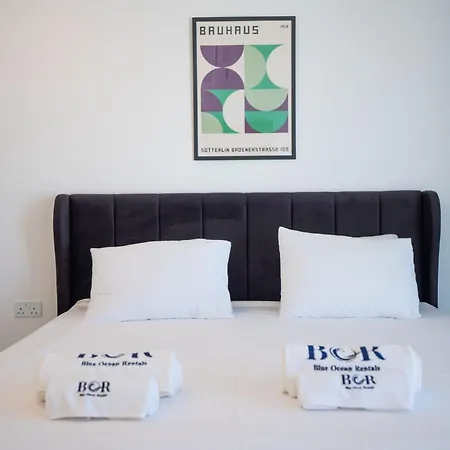 Serene And Modern With Private Pool Stunning Views * Kharcha